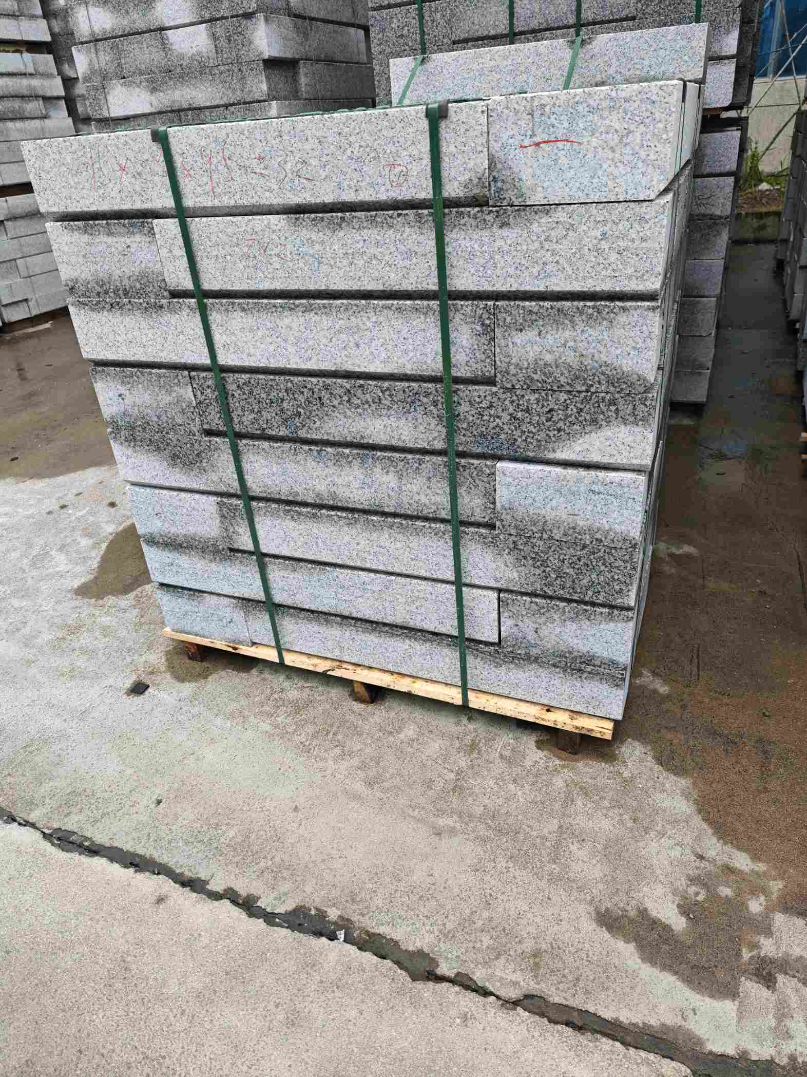 江西芙蓉白路牙石，马路牙子