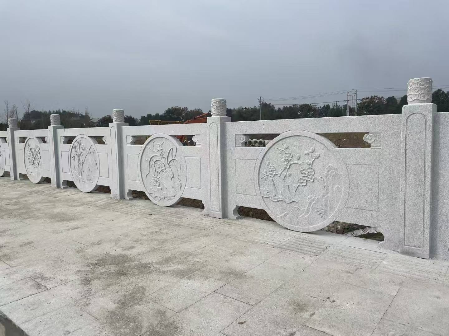 江西芝麻白河道栏杆 石材栏杆